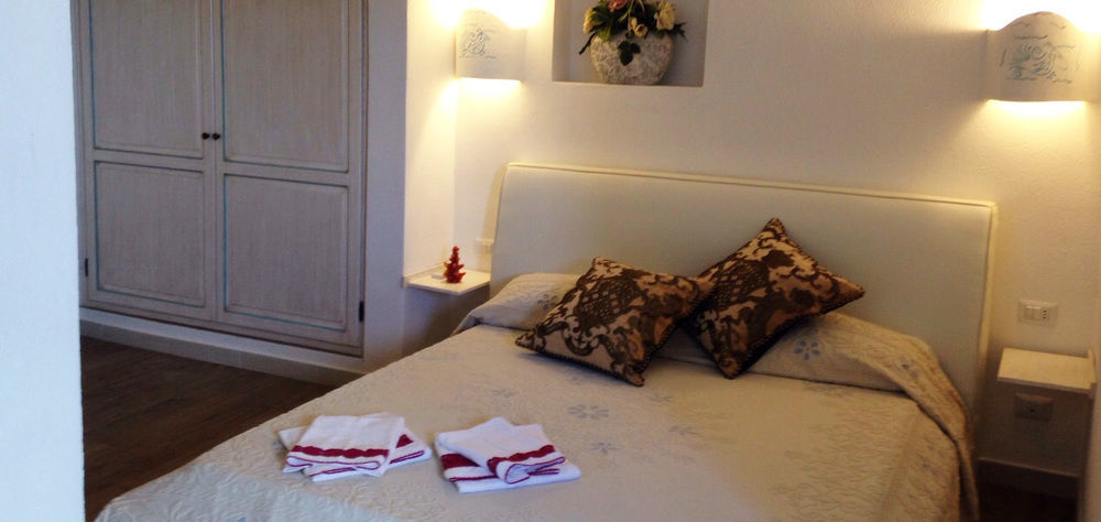 Olbia City Hotel Екстериор снимка